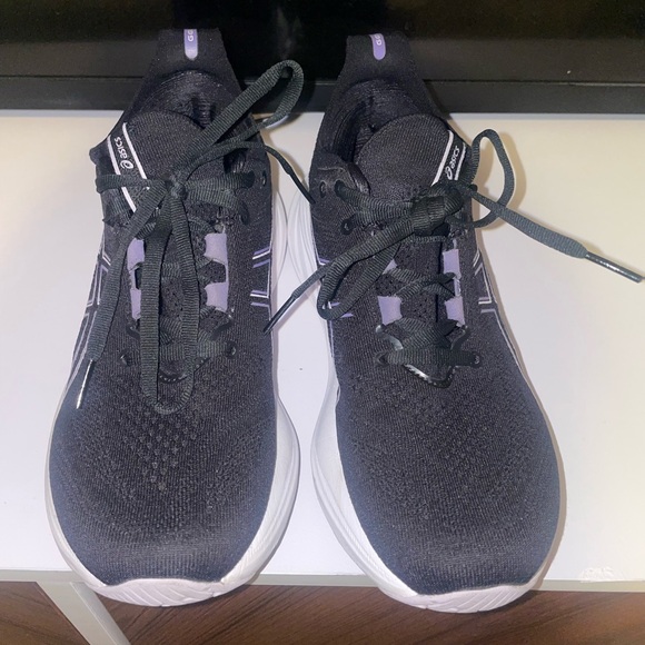 ASICS nimbus 26, great condition! - Picture 3 of 3